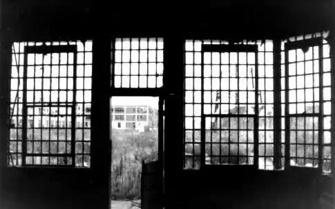 Gate to the prison's courtyard