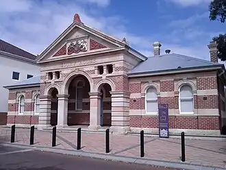 The Old Midland Courthouse
