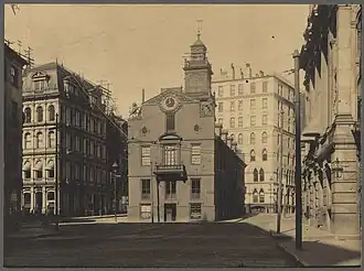 Old State House, c. 1898 photo, eastern and northern elevations