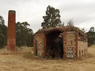 The old disused kiln and chimney
