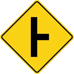 Side road intersection