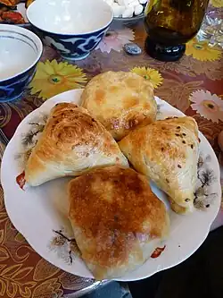 Uzbek somsa – baked pastry stuffed with meat and/or vegetables