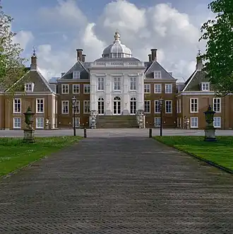Palace Huis ten Bosch