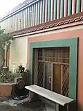 Courtyard ben ch