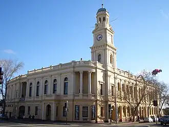 Paddington Town Hall on Oxford Street, council seat from 1891–1948.