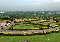 Gardens at the Pakistan Monument