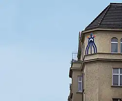 Mr. Paradox Paradise (Rope Graffiti)