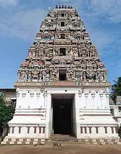 Rajagopura of Keezhvengainaadu Paridiniyamam Parithiappar Temple