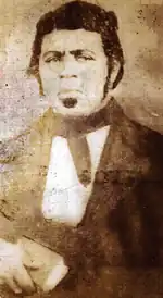 Head shot photograph of Jennings