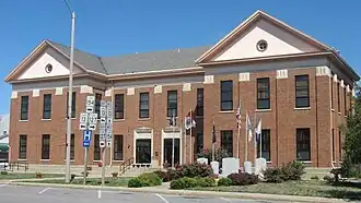 Perry County Courthouse in Pinckneyville