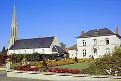Town hall and Notre-Dame church