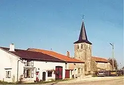 The church and surroundings in Peuvillers