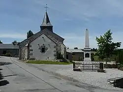 A view of the church and the war memorial in Peyrabout
