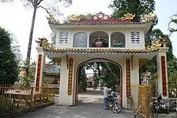 Phụng Sơn Pagoda