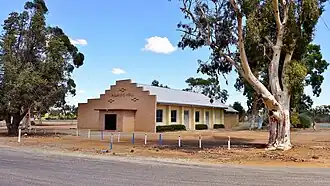 Piawaning Hall, 2016