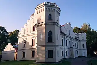 Valdeka palace