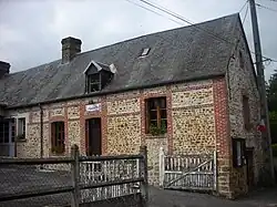 The town hall in Planches