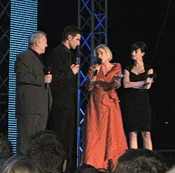 Tomasz Kammel and the stars of the TV series Plebania at the inauguration of the new season (September, 2007)