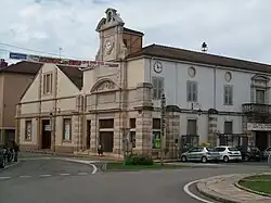 Train station and market