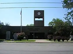 Powell County courthouse in Stanton