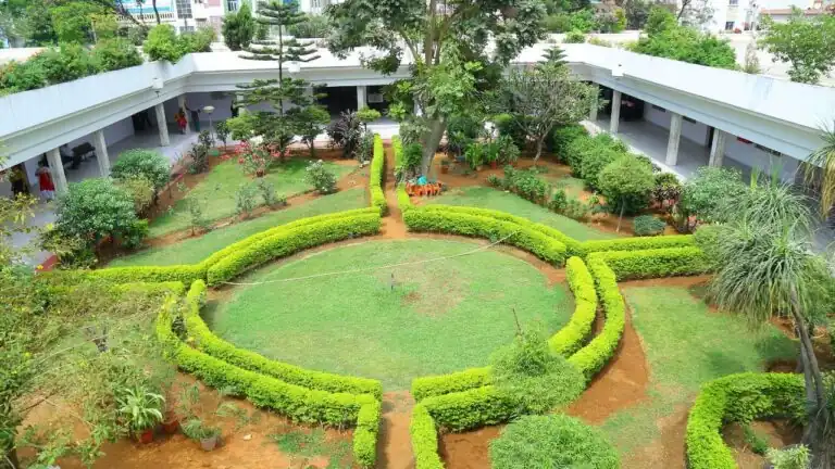 Princess_Durru_Shehvar_Children's_&_General_Hospital