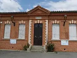 The town hall in Prunet