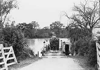 Purnong ferry