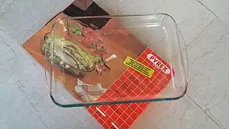 A vintage Pyrex roaster