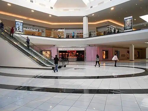 Center court, 2013