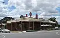 Queens Arms Hotel