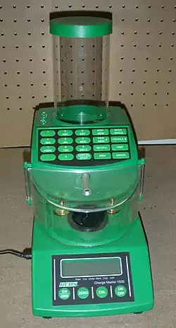 RCBS Chargemaster 1500 powder dispenser