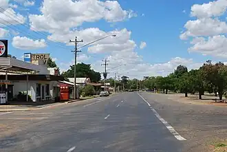 Mid-Western Highway passing through Rankins Springs