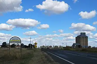 Entry to Reefton village area