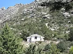 Refuge in La Pedriza that bears the name of Giner de los Ríos since its first construction in 1914.[41] Nature excursions were one of the innovative educational resources of the Institución Libre de Enseñanza.