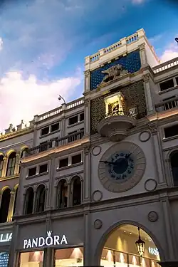 Recreation of St Mark's Clocktower inside the Venetian