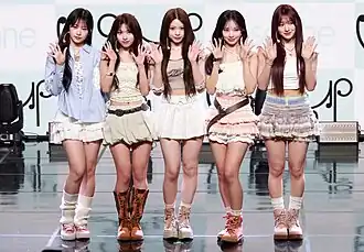 Rescene in February 2025 *From right to left: Minami, Woni, Zena, May, and Liv