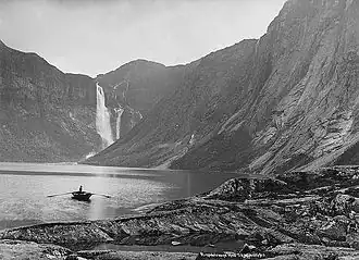 View of Ringedalsvatnet with Ringedalsfossen in the background (c. 1885)