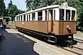 Four-axle car