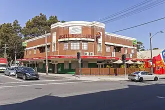 Rosebery Hotel