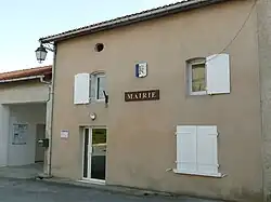 The town hall in Rouffiac
