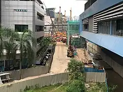 Construction of the pedestrian link bridge in October 2017