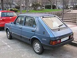 SEAT Fura Dos 5-door (rear view)