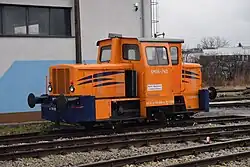 SM04-742