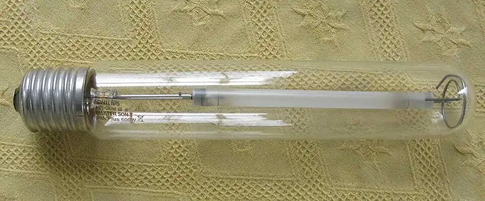 High-pressure sodium lamp Philips SON-T Master 600&nbsp;W