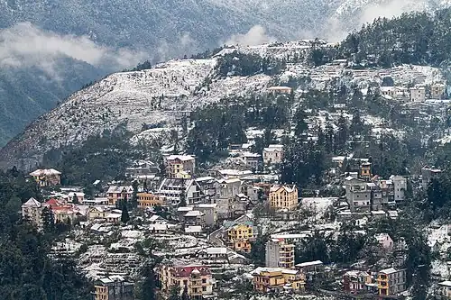 Sa Pa blanketed in snow