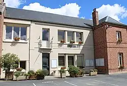 The town hall in Sailly-lez-Cambrai