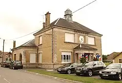 The town hall in Saint-Étienne-à-Arnes