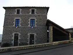 The town hall in Saint-André-la-Côte
