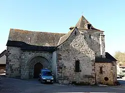 The church in Saint-Cernin-de-Larche