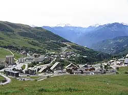 A general view of Saint-François-Longchamp 1650